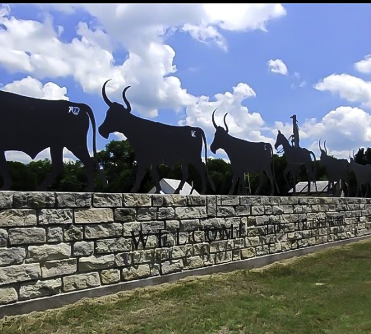 The Chisholm Trail Outdoor Museum; Big Bear Native American Museum (Cleburne,&nbspTX)